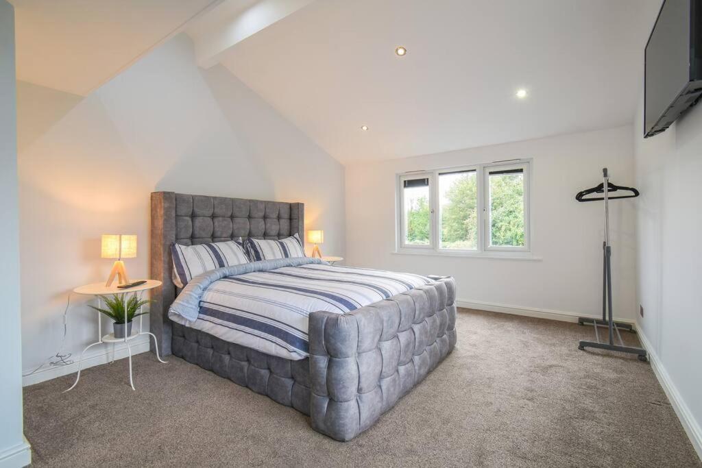 Luxurious & Tranquil Riverside Getaway Great Harwood Buitenkant foto