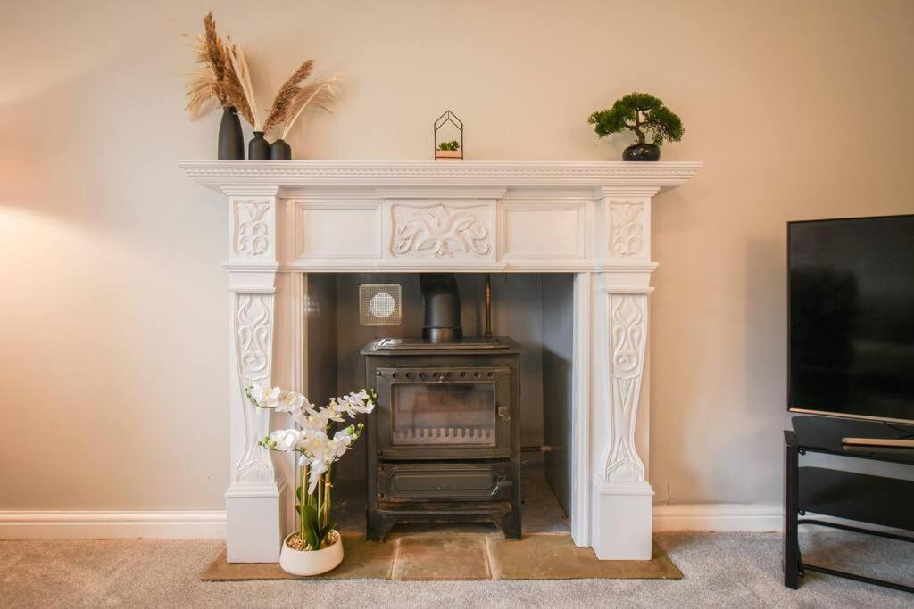 Luxurious & Tranquil Riverside Getaway Great Harwood Buitenkant foto